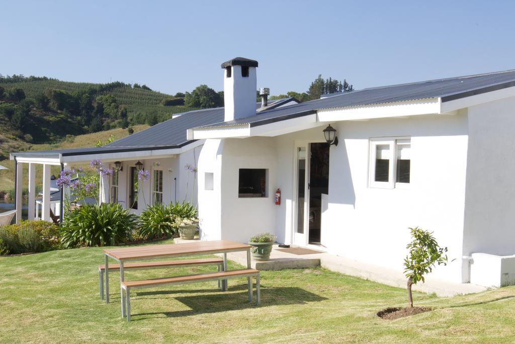 Paul Wallace Wines & Cottages Elgin  Exterior foto